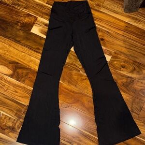 Offline aerie crossover flare legging